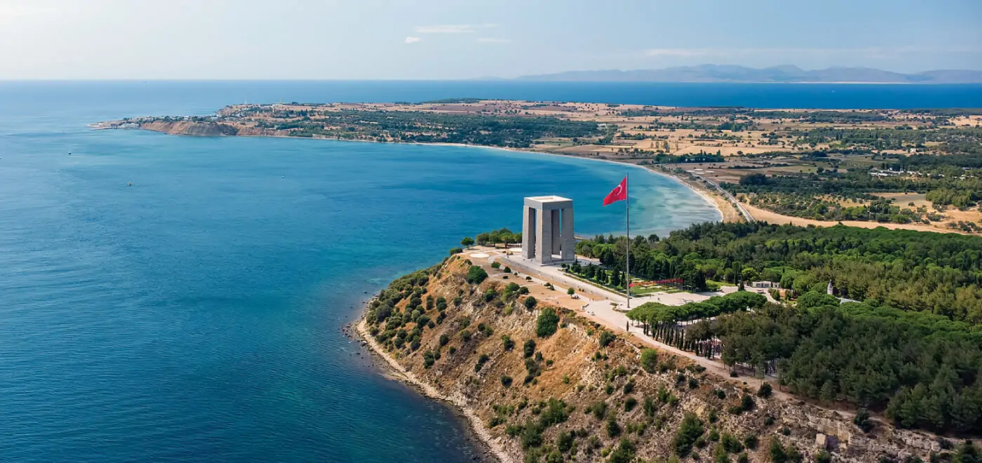 Şehitlerimizin ruhları şâd olsun